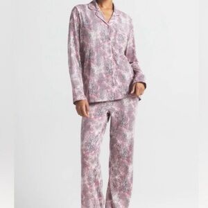 SKIMS Bloom Long Sleeve Pajama Set Pink Leopard Print Medium NWT